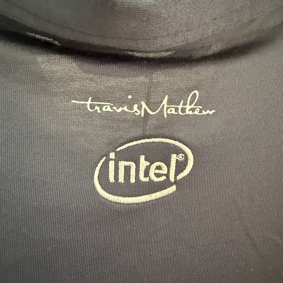 Travis Mathew Navy Short-Sleeve Performance Polo w/ Subtle Stripe - Picture 2 of 4